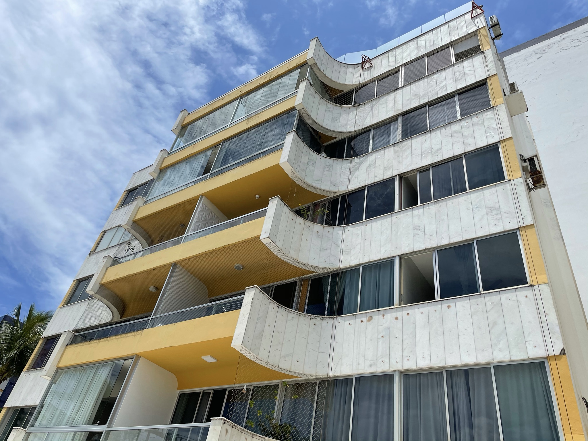 Sans Souci Substituição de pedras de mármore da fachada Revitalização de mármore