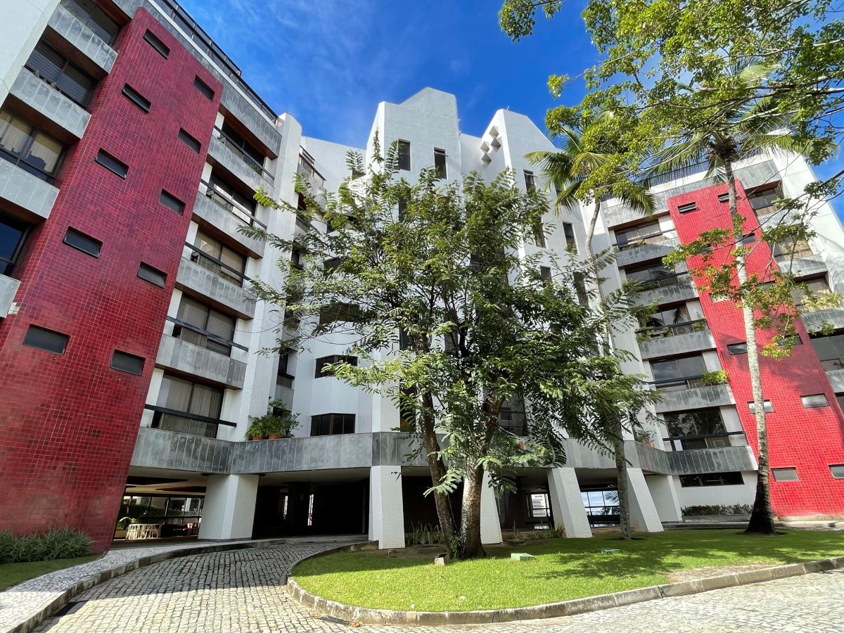 Morro das Margaridas Assentamento de pastilha nas fachadas